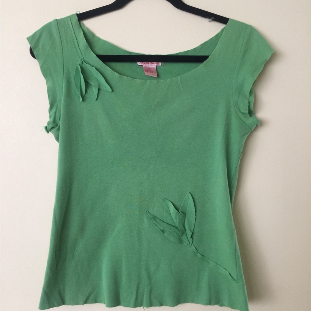 Anthropologie Lu Lu Lame Flower retail shirt